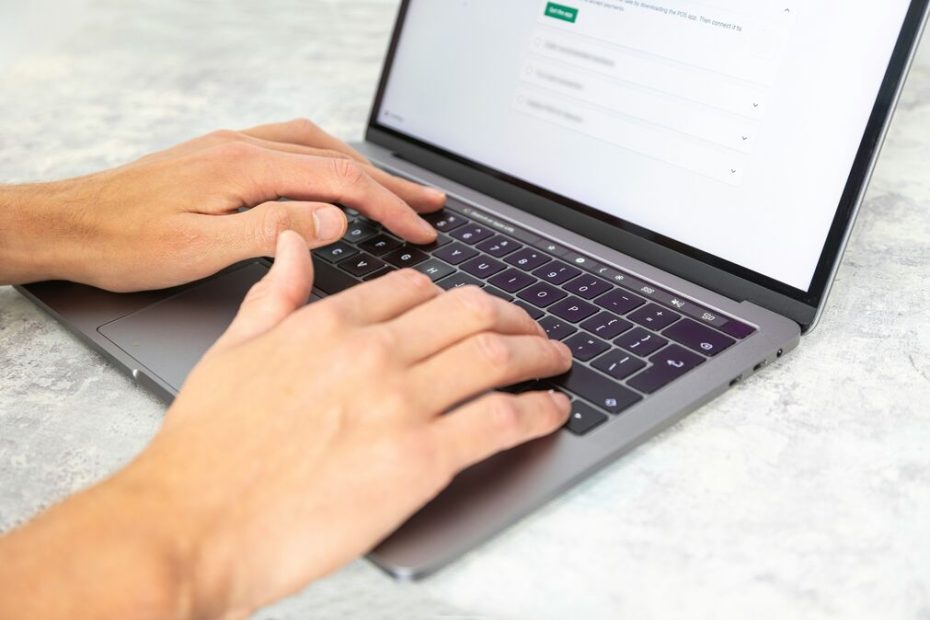 What Does a Copywriter Actually Do for Your Business?
